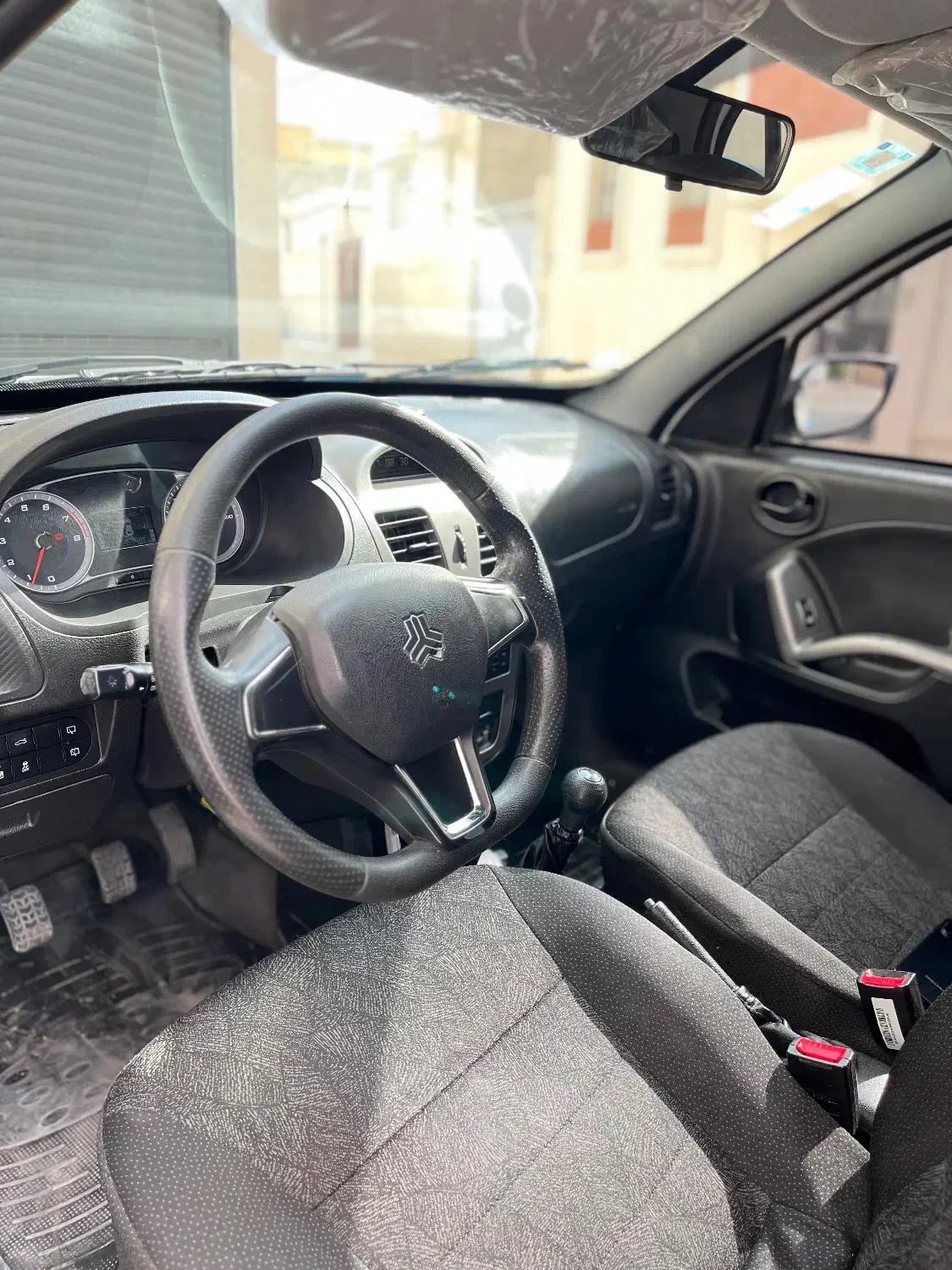 کوییک Gxl مدل ۱۴۰۳ خشک|خودرو سواری و وانت|نی‌ریز, |دیوار