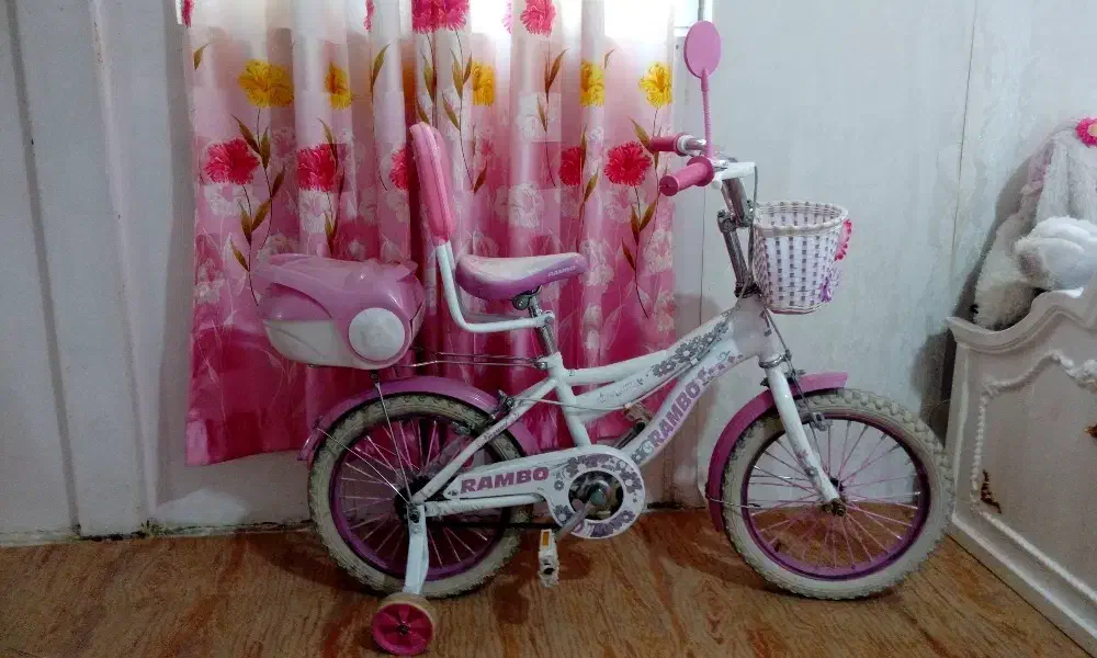 سایز. دوچرخه. دخترانه. ۱۶.  در حد نونو|دوچرخه، اسکیت، اسکوتر|قزوین, |دیوار