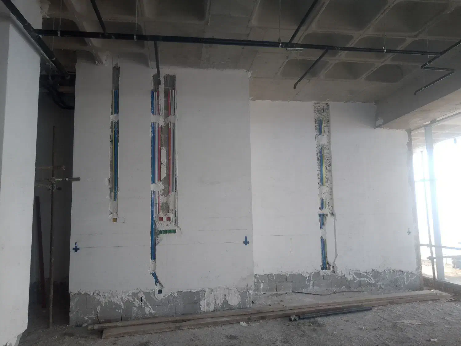 پیمانکار برق ساختمان.برقکاری و سیم‌کشی ساختمان|خدمات پیشه و مهارت|آزادشهر, |دیوار