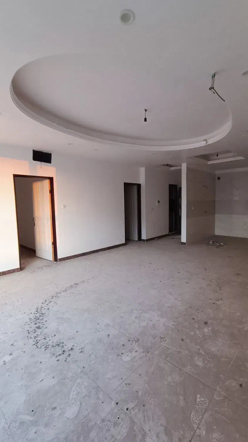 آپارتمان/ ۹۵ متری/ با پارکینگ/ بر اصلی خ بهشتی|فروش آپارتمان|قرچک, شهرک الحدید|دیوار