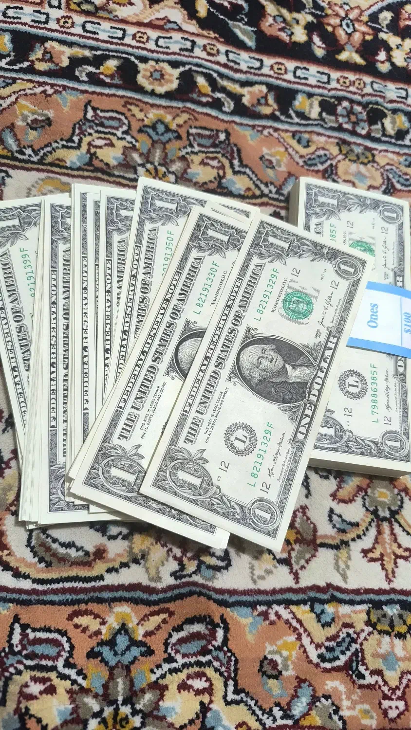 تعدادی یک دلاری ، شماره سریال پشت سر هم|کلکسیون سکه، تمبر، اسکناس|گرگان, |دیوار