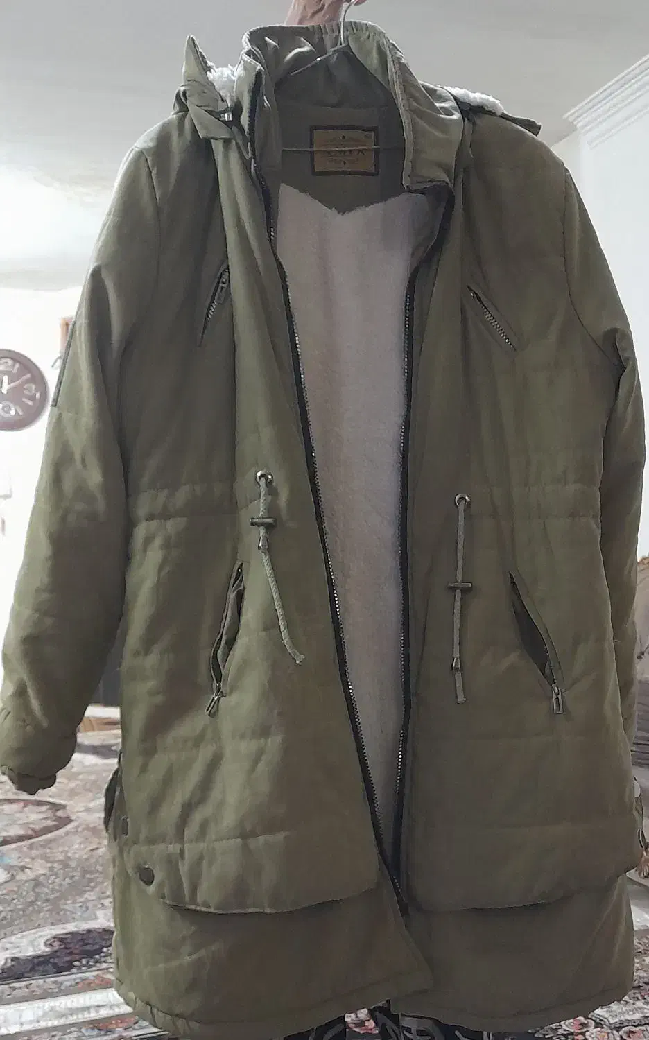 گاپشن خوب در حد نو|لباس|سنگان, |دیوار