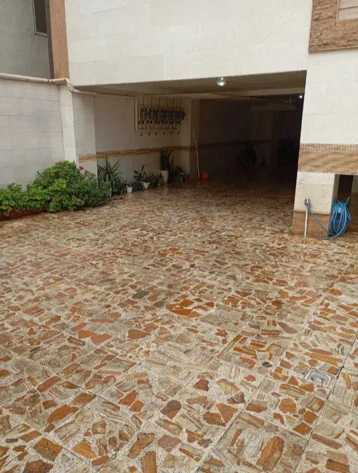 نظافت راه پله و ساختمان|خدمات نظافت|لاهیجان, گلستان|دیوار