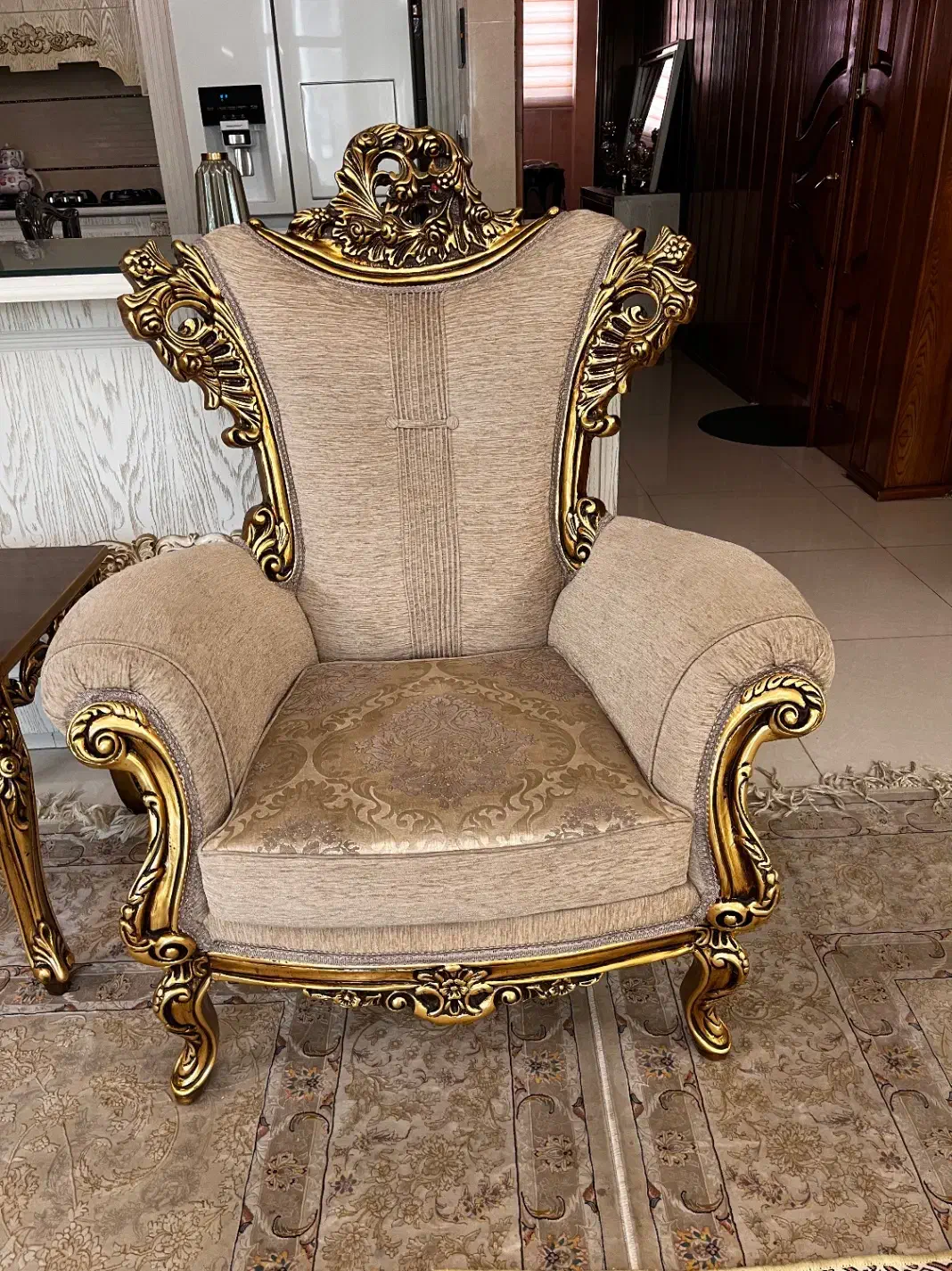 مبل سلطنتی|مبلمان خانگی و میز عسلی|مشهد, شهرآرا|دیوار