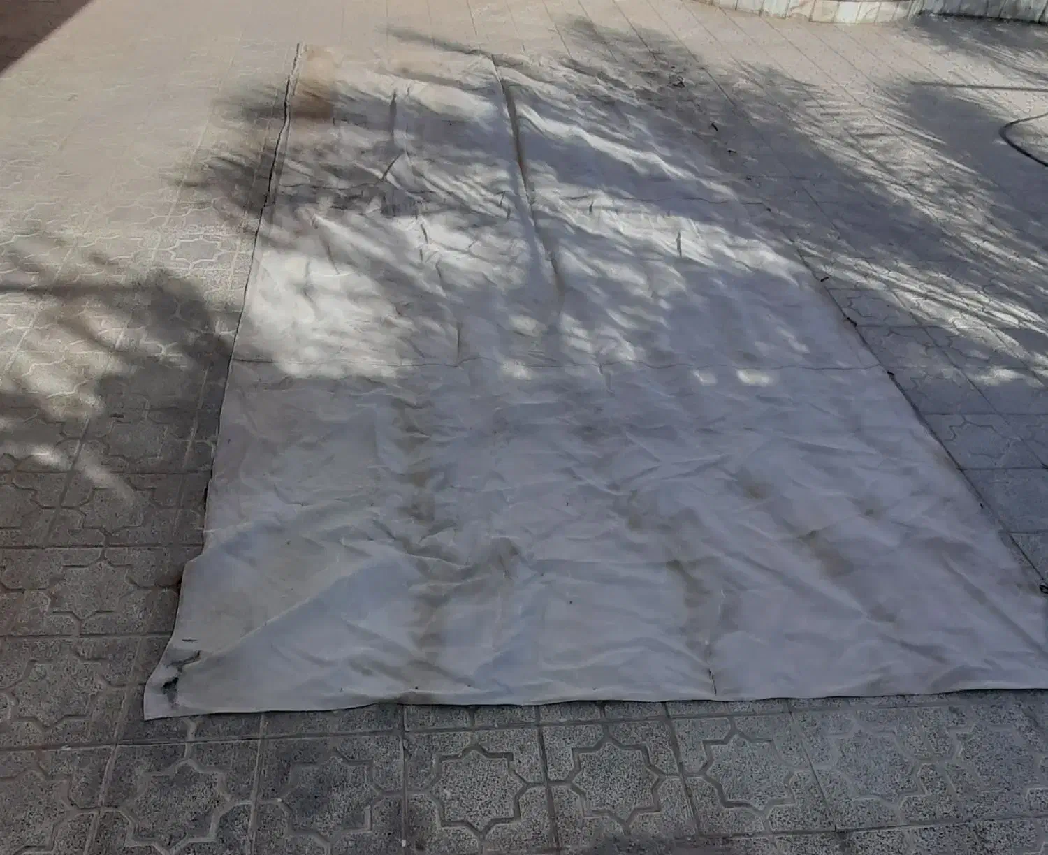 پرده برزنتی سفید|پرده، رانر، رومیزی|طبس, |دیوار