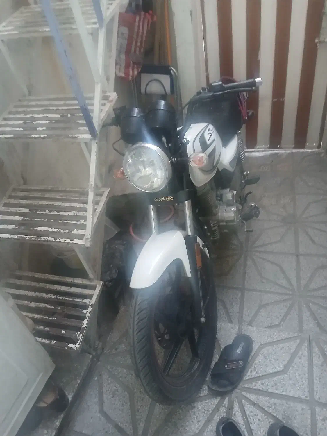 ساوین ۲۰۰|موتورسیکلت|بروجرد, |دیوار