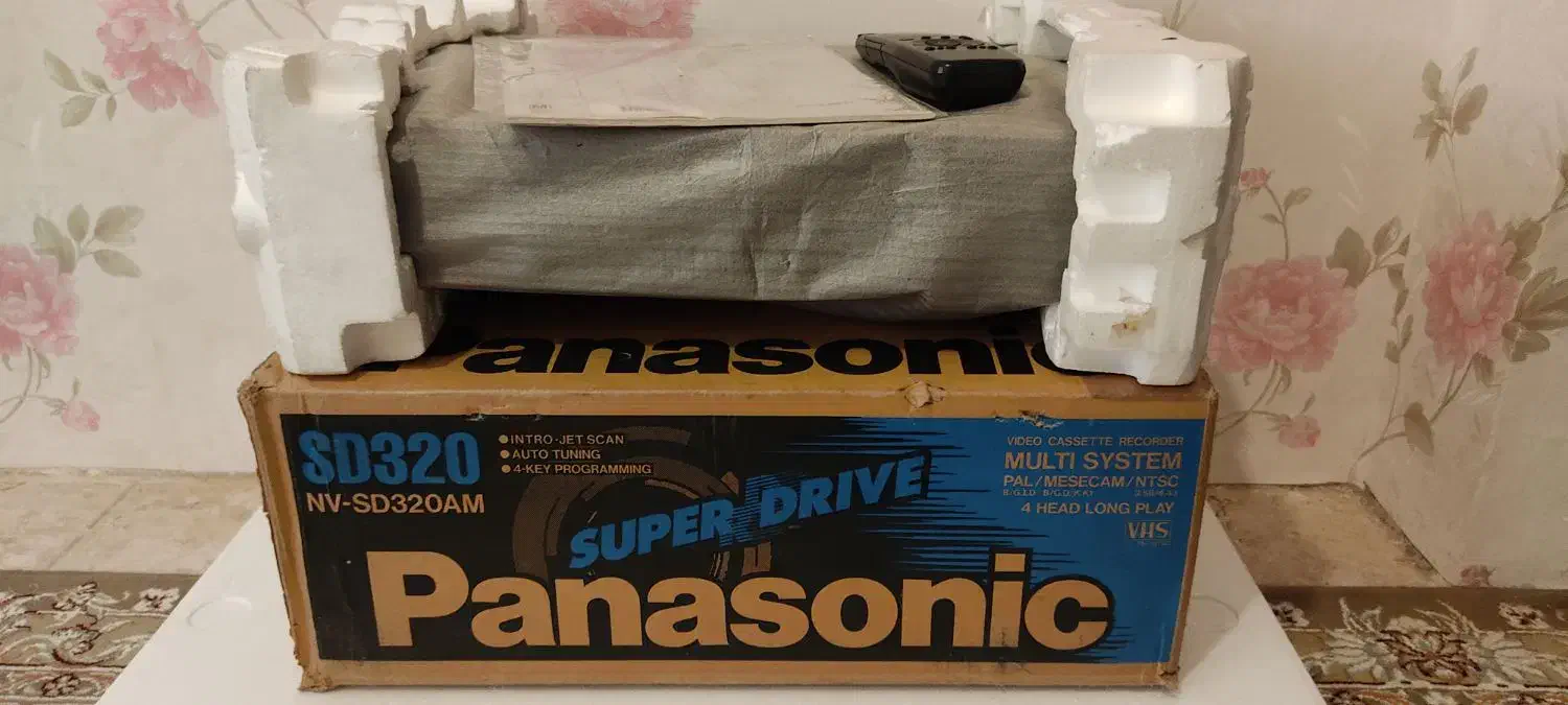 ویدیو پاناسونیک 4 هد سالم با کارتن|پخش‌کننده DVD و ویدیو|مشهد, جاهد شهر|دیوار