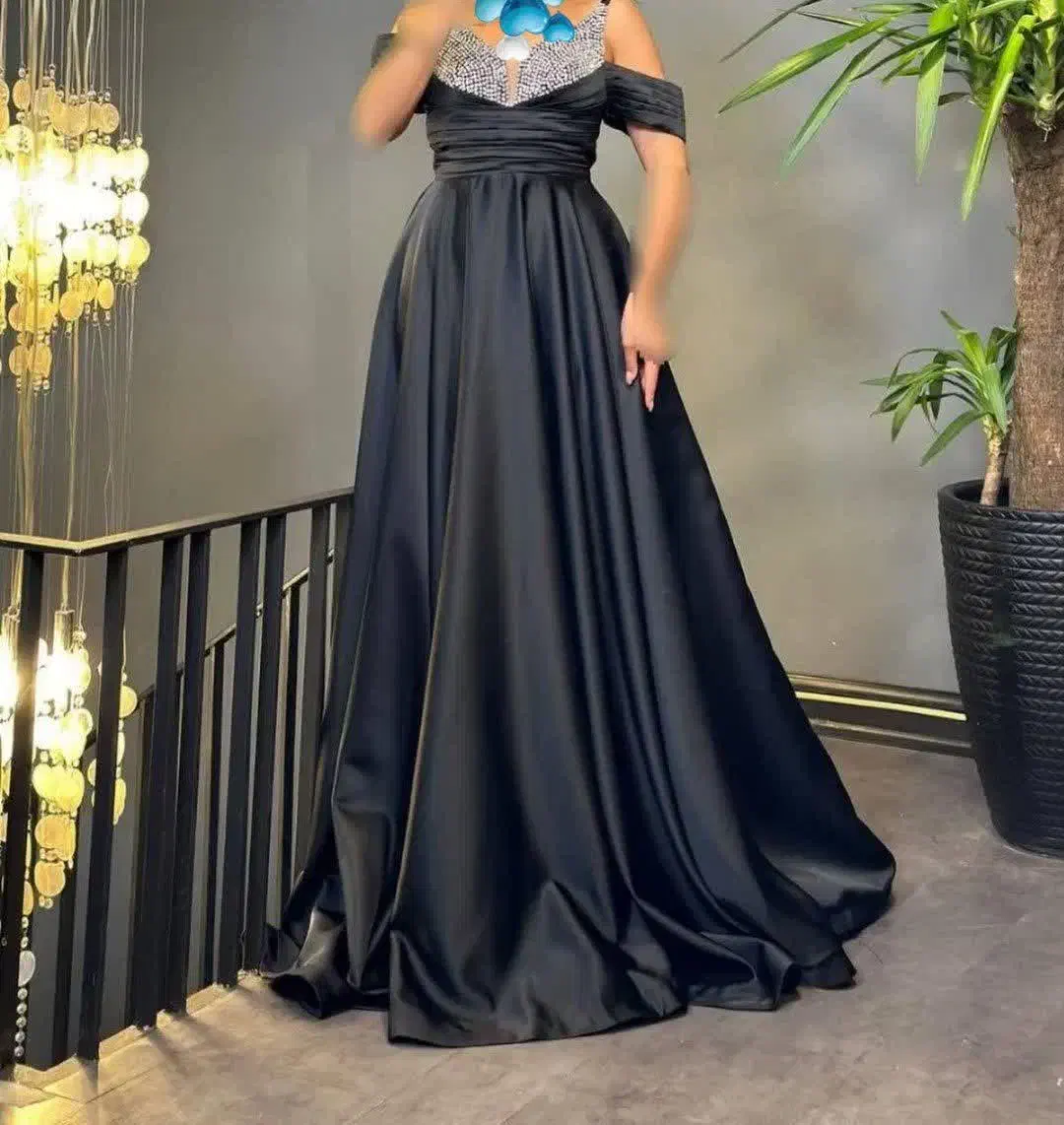 لباس مجلسی|لباس|آران و بیدگل, |دیوار