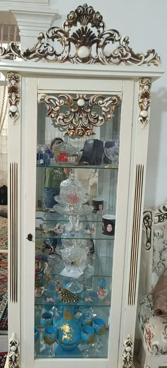 بوفه|بوفه، ویترین، کنسول|اقبالیه, |دیوار