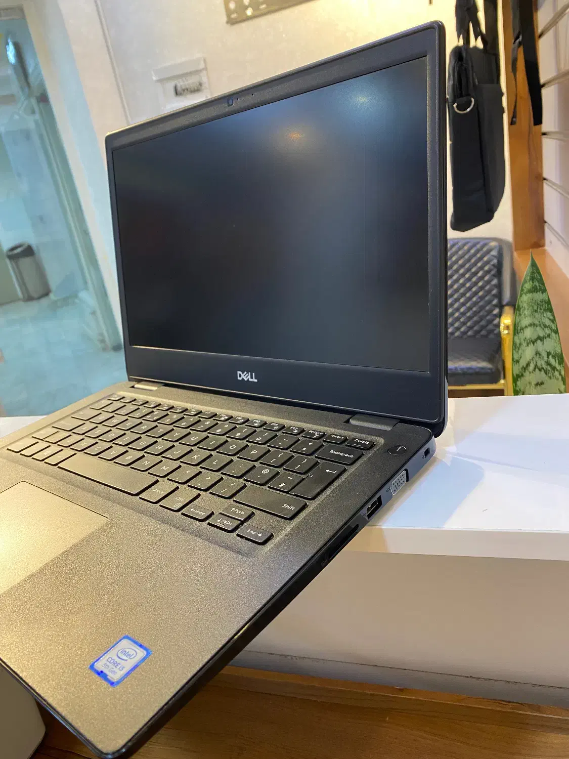 لپتاپ دل نسل۸ و حافظه۲۵۶ازدم قسط|رایانه همراه|اصفهان, جلفا|دیوار