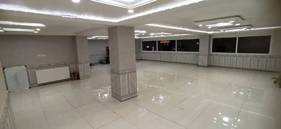 اجاره مغازه نیم طبقه در انتهای چمران شمالی|اجارهٔ مغازه و غرفه|سلماس, |دیوار