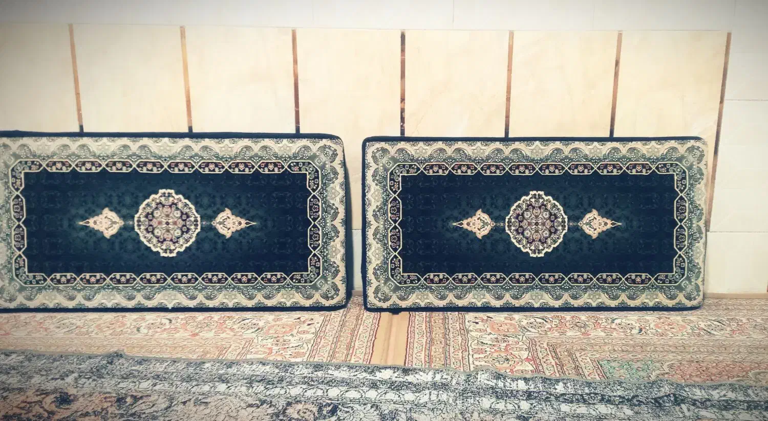 دوجفت پشتی سالم بدون هیچ مشکلی|پشتی|زاهدان, |دیوار