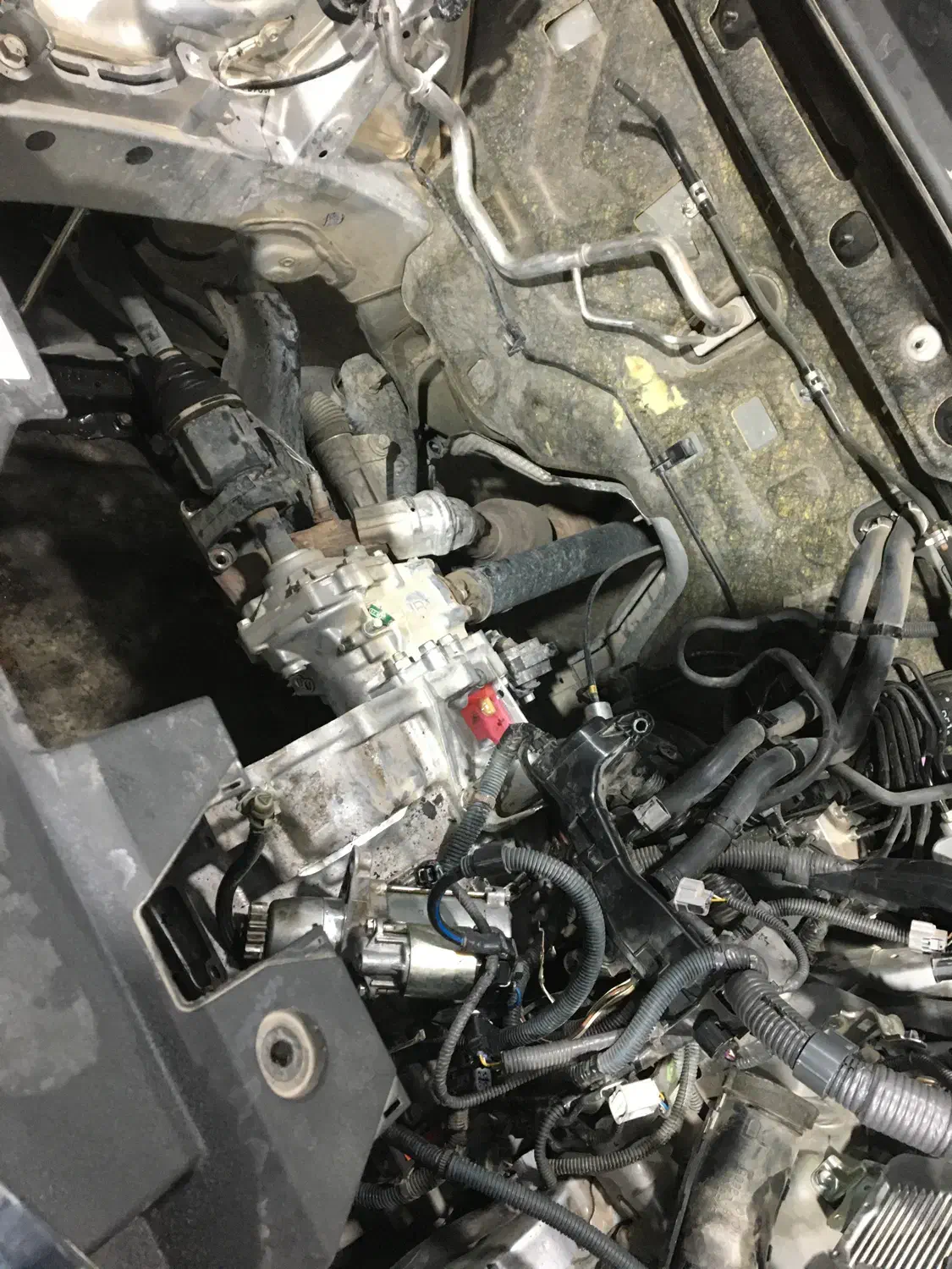 مکانیک سیار باتریساز تعمیرات در محل امداد خودرو|خدمات موتور و ماشین|تهران, تجریش|دیوار