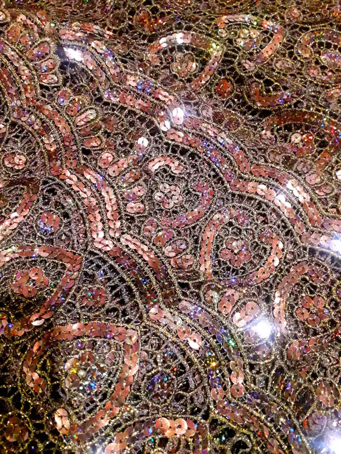 پارچه|لباس|تالش, هشتپر|دیوار