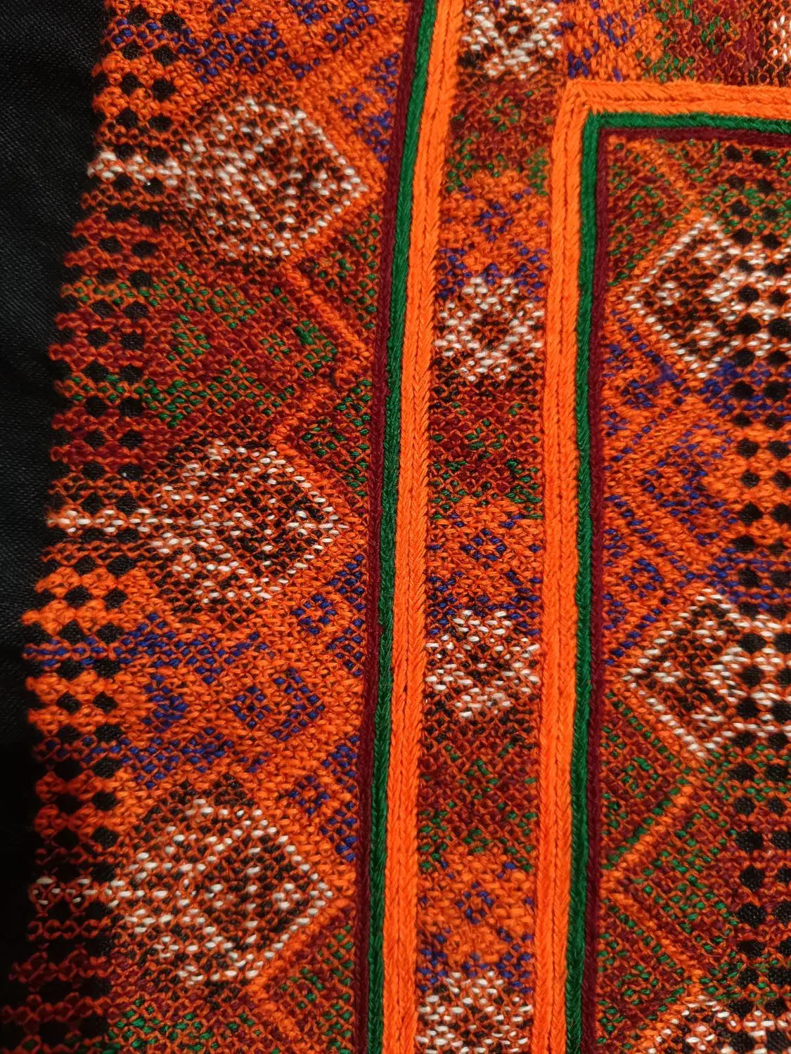 زی آستین چوتلی بارنگبندی بلوچی|لباس|سراوان, |دیوار