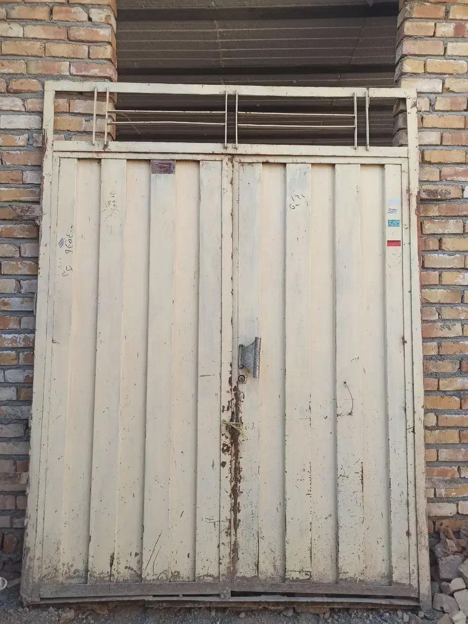 درحیاط|مصالح و تجهیزات ساختمان|نیشابور, کوی حسینی|دیوار