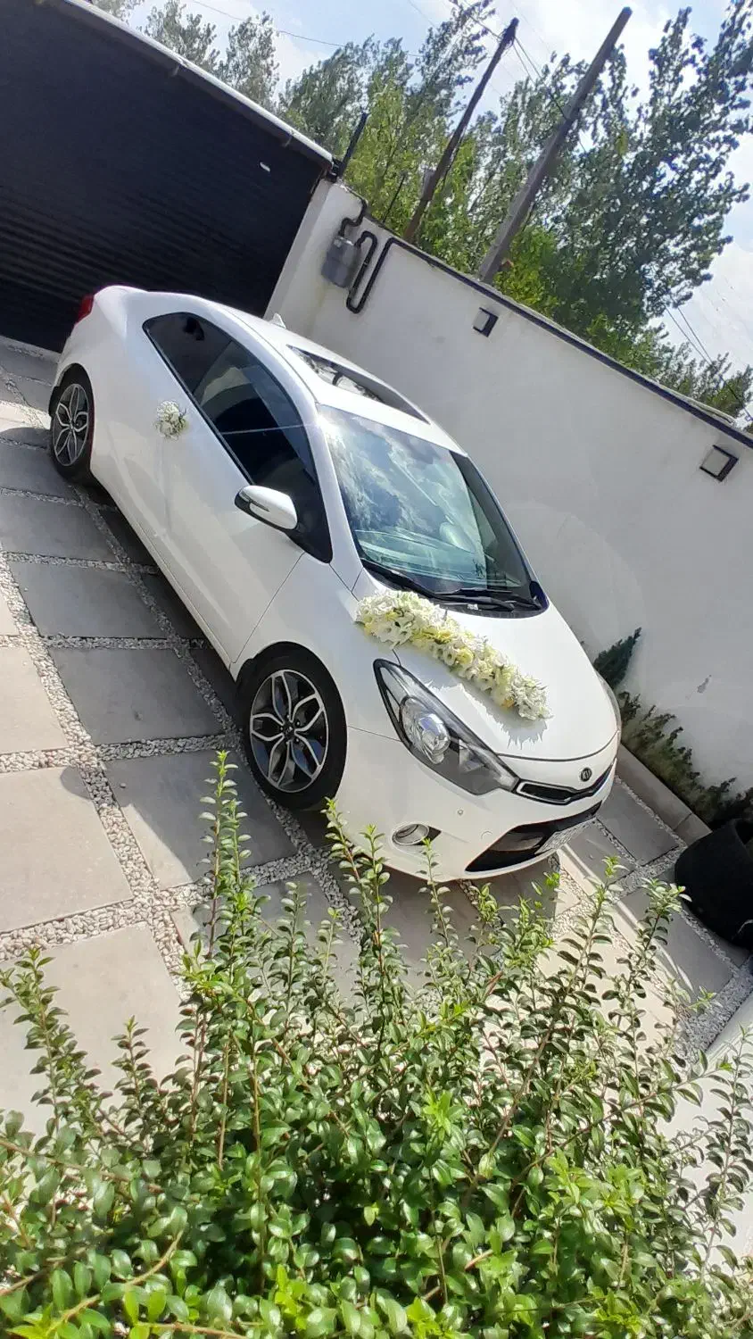 اجاره (کرایه) ماشین عروس سراتو کوپه .|خدمات پذیرایی، مراسم|رشت, معلم|دیوار