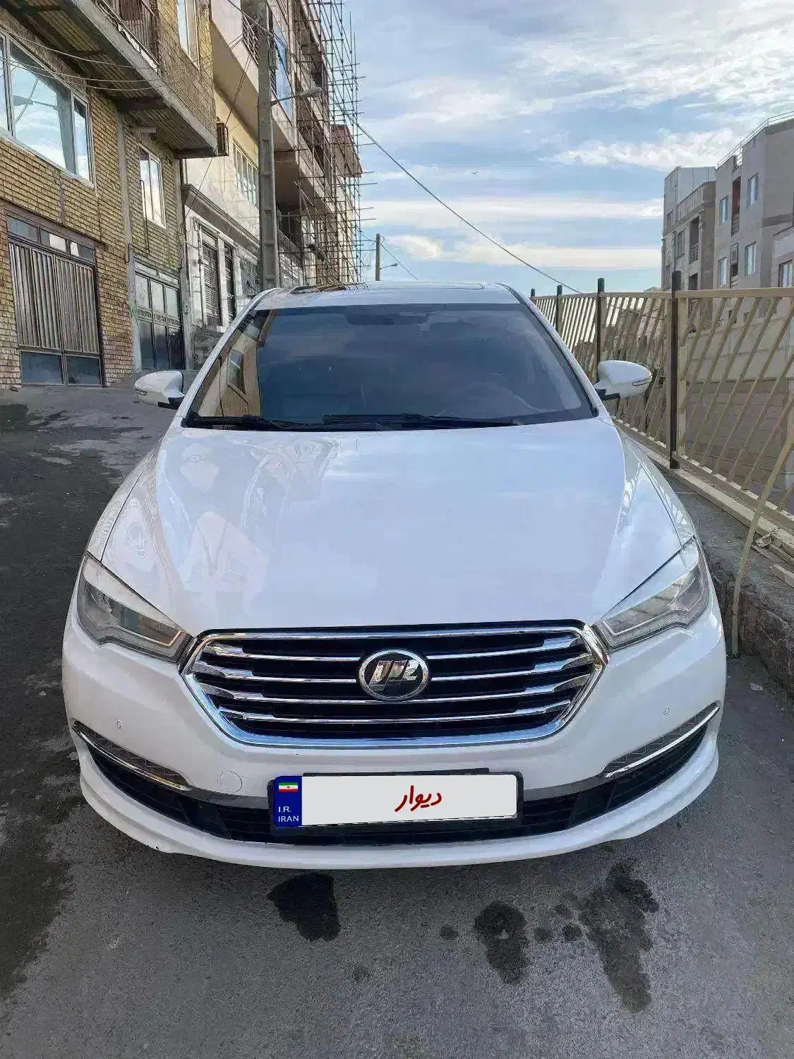 لیفان ۸۲۰ مدل ۹۷ درحد|خودرو سواری و وانت|سنندج, |دیوار