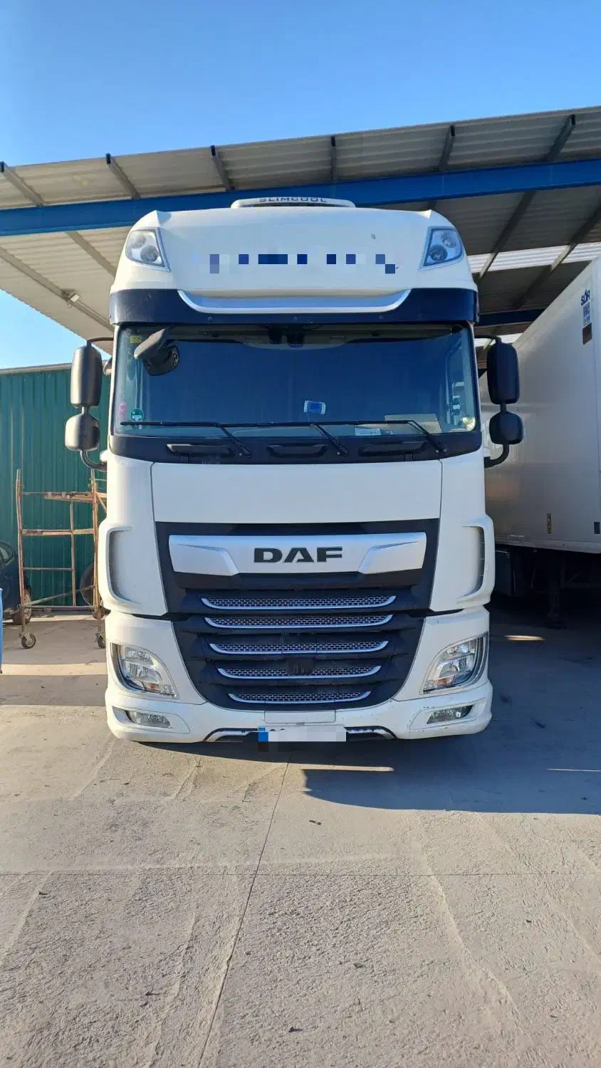 وادرات کشنده های اروپایی و بیل مکانیکی زنجیری|خودرو سنگین|بازرگان, |دیوار