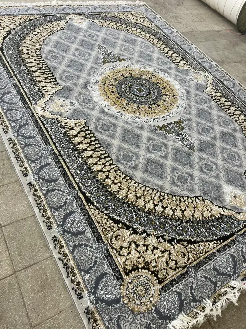 فرش نگین&«طرحهای متنوع، رنگهای چشمنواز »|فرش|اصفهان, لاله|دیوار