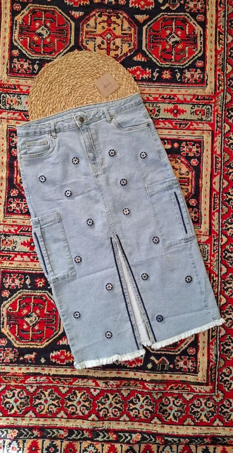 لباس تلفیقی از مدرن و بلوچی دوزی|لباس|زاهدان, |دیوار