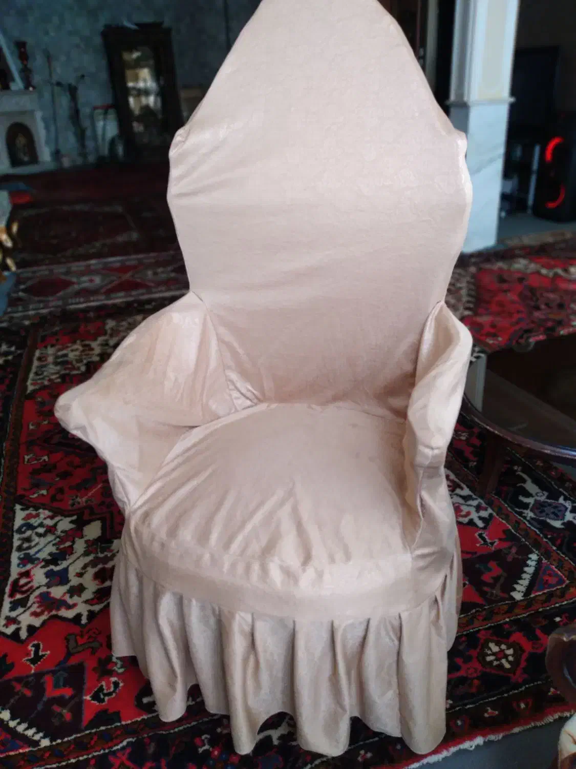 رومبلی تمیز سالم سلطنتی ۶عدد کمبود جا|مبلمان خانگی و میز عسلی|تبریز, |دیوار