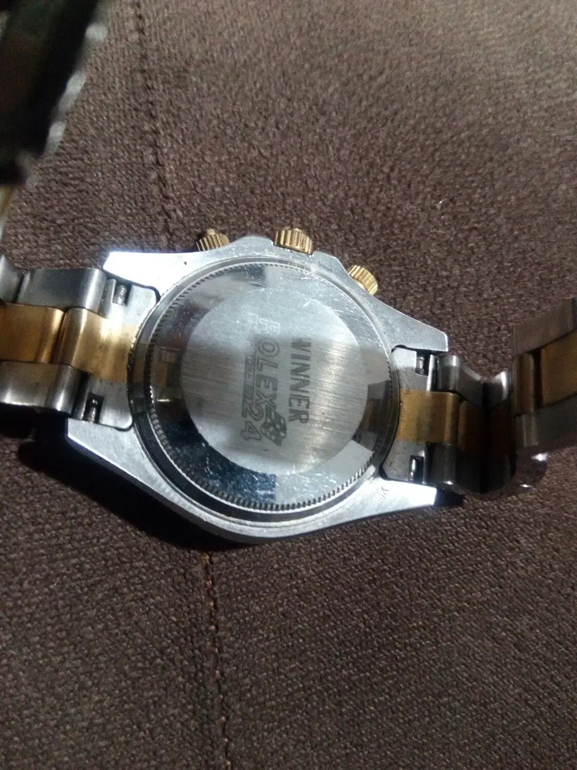 ساعت رو لمس زنانه|ساعت|فردیس, فردیس|دیوار