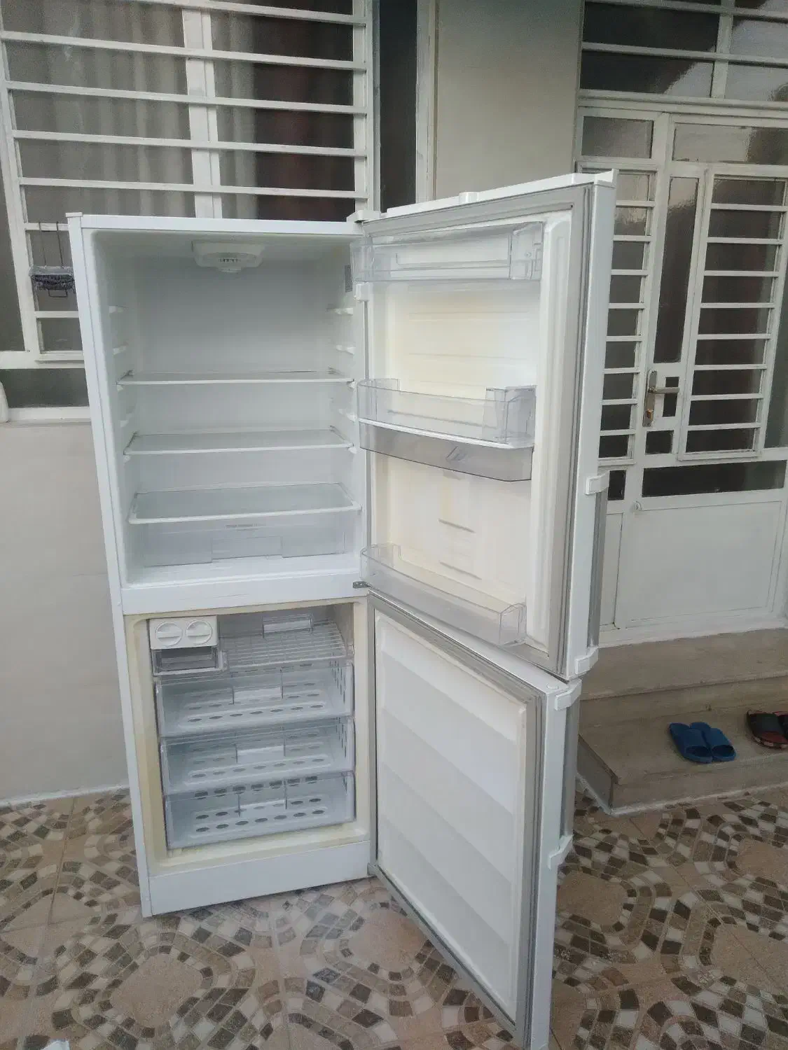 یخچال سینور در حد نو|یخچال و فریزر|خرمآباد, |دیوار