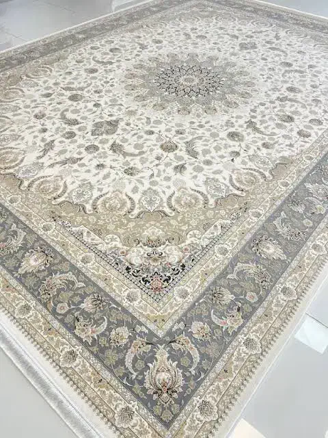 فرش ۱.۵ در ۲.۵ یا ۲.۳۰ خرید و فروش|فرش|تبریز, |دیوار