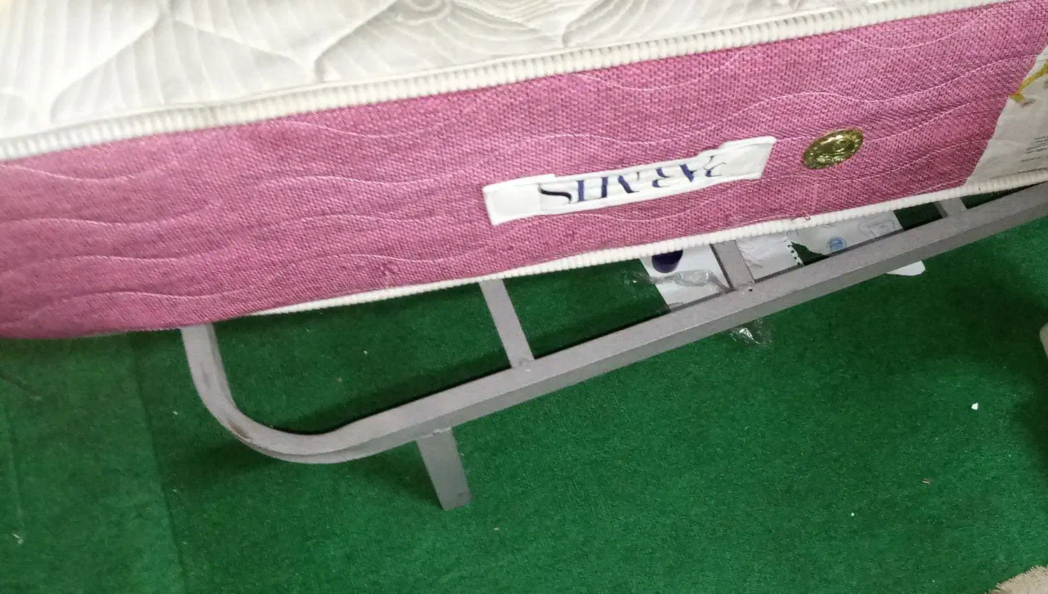 تخت دونفره بسیار تمیز|تخت و سرویس خواب|تهران, شهرک دریا|دیوار