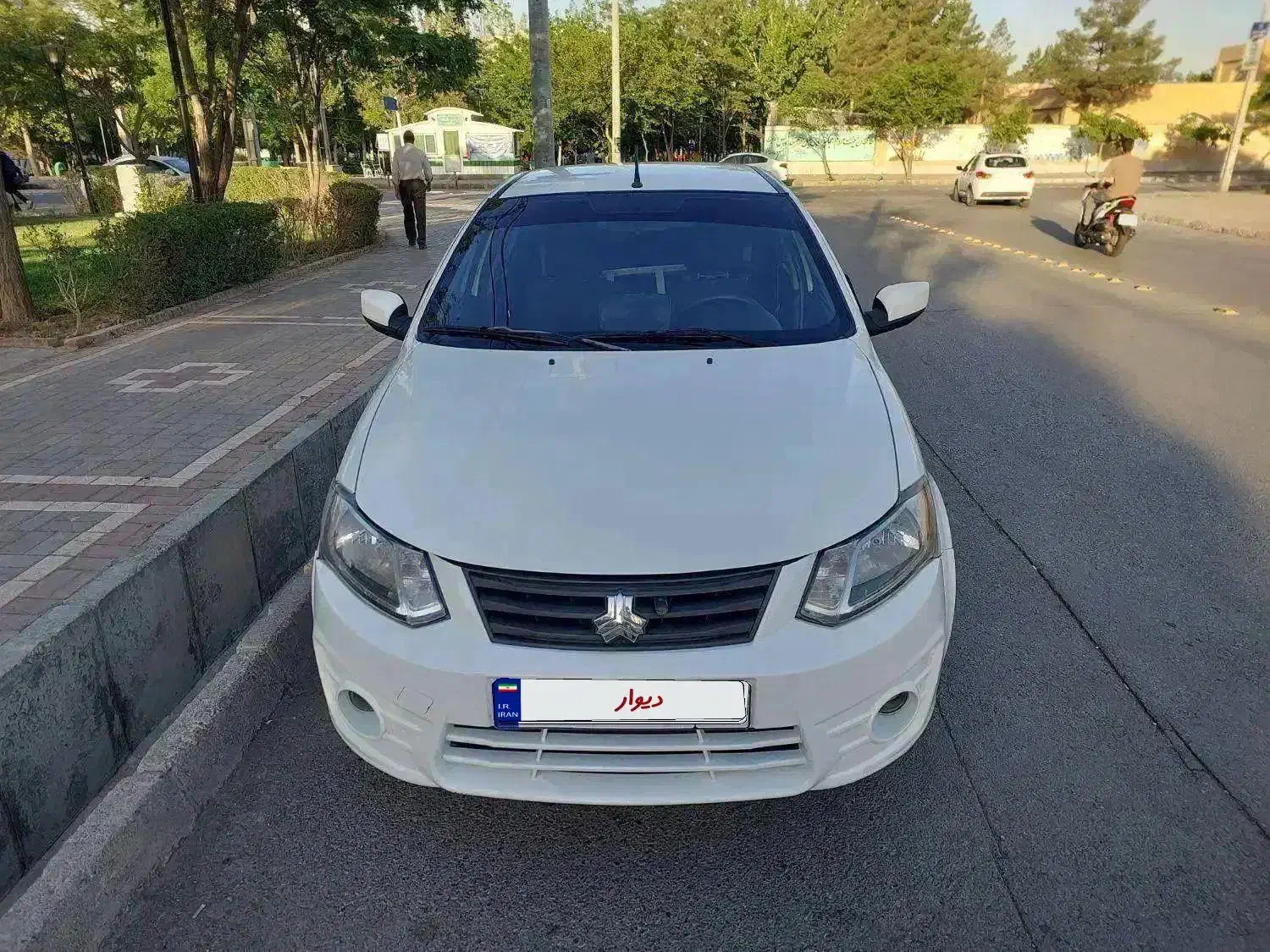 ساینا۹۸ دوگانه بی رنگ|خودرو سواری و وانت|مشهد, حسابی جنوبی (شهرک غرب)|دیوار