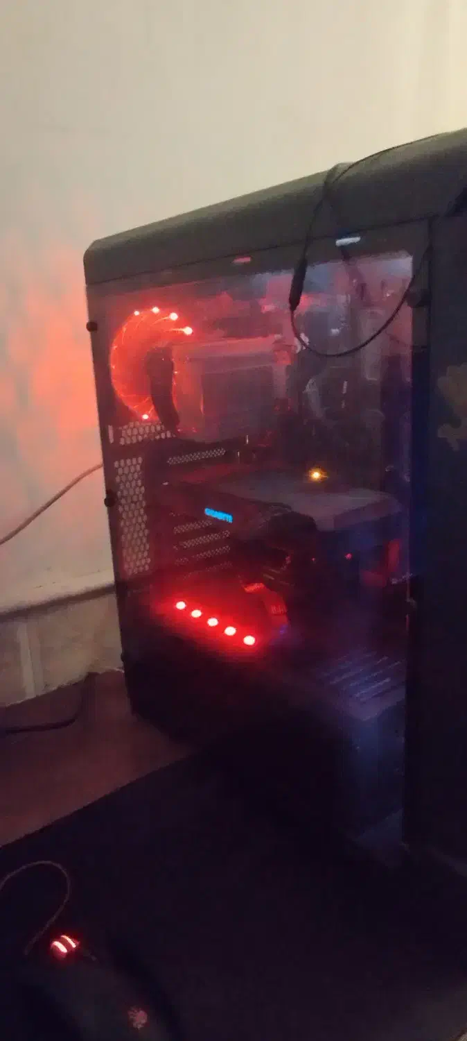 کامپیوتر کامل|رایانه رومیزی|کاشان, باغ ماجد|دیوار