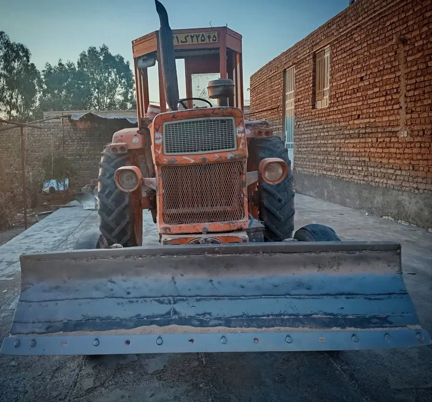 تراکتور رومانی|خودرو سنگین|فشم, |دیوار