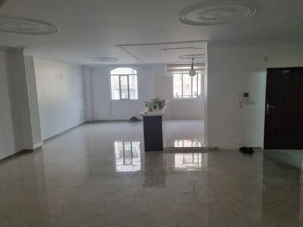 ۱۳۵متر سه خواب خوش نقشه پرنور دو کله شهران