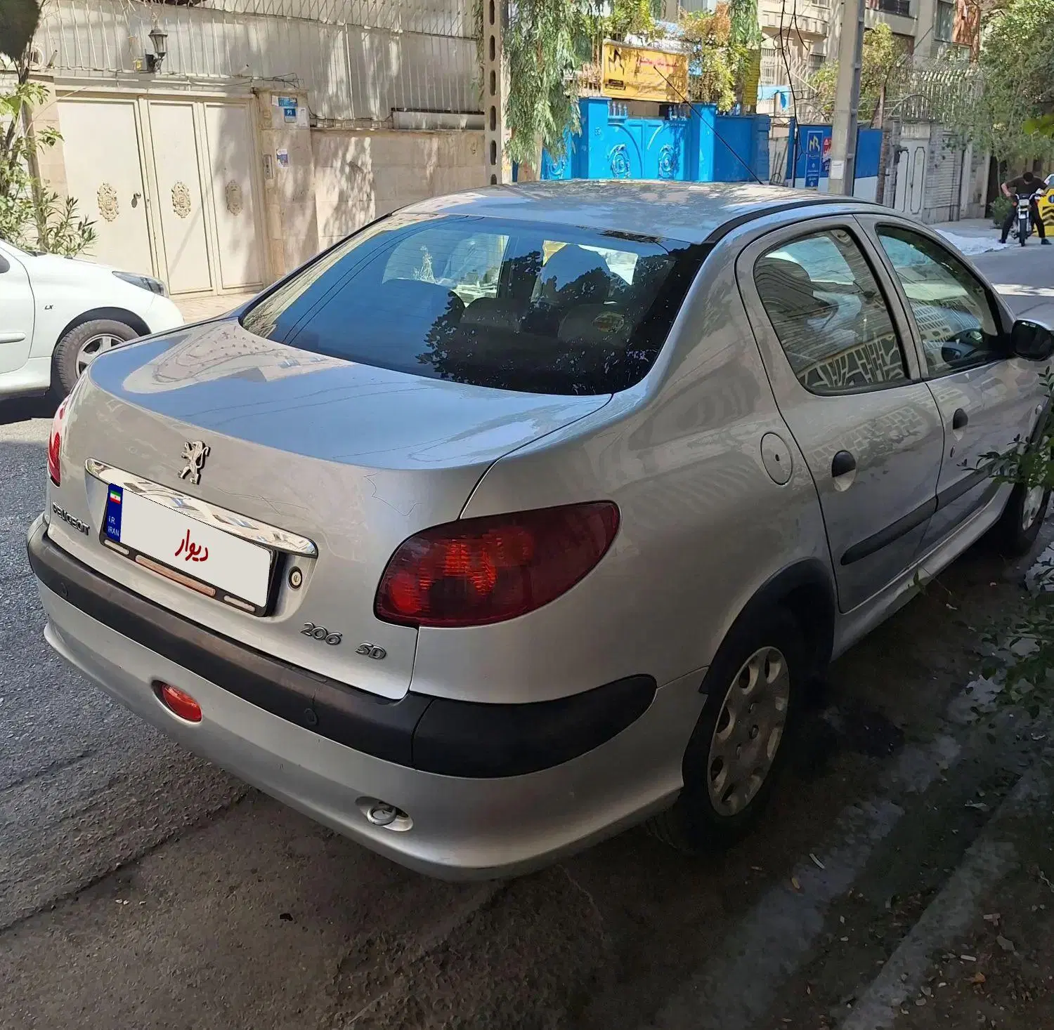 پژو ۲۰۶ Sd v8 مدل ۹۳|خودرو سواری و وانت|تهران, علم و صنعت|دیوار