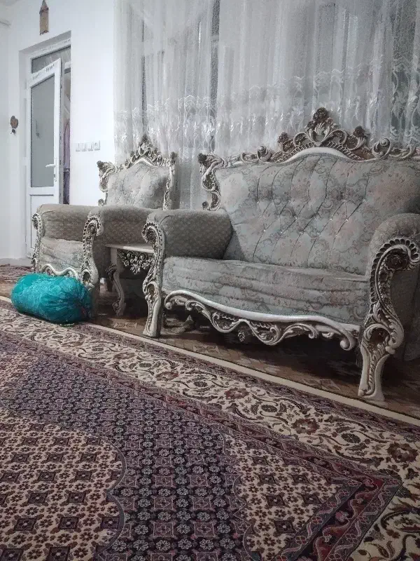 مبل با میز عسلی|مبلمان خانگی و میز عسلی|کوراییم, |دیوار