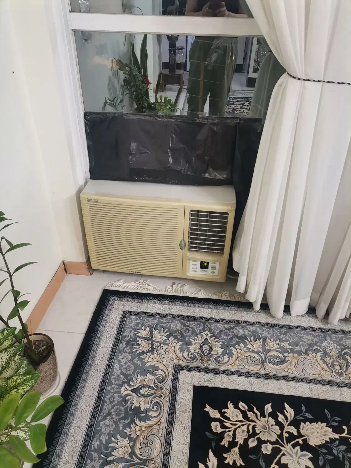 کولر پنجره ای|کولر گازی و فن‌کوئل|گنبد کاووس, |دیوار