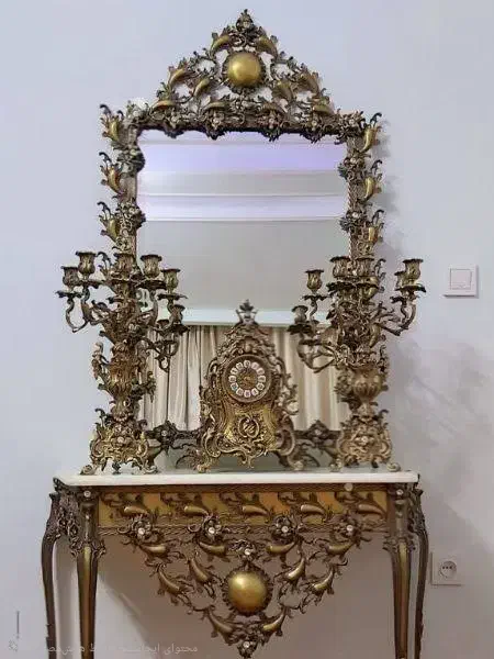 فروش و خریدار آینه شمعدان کنسول لوستر و غیره برنز|آینه|کرج, گوهردشت|دیوار