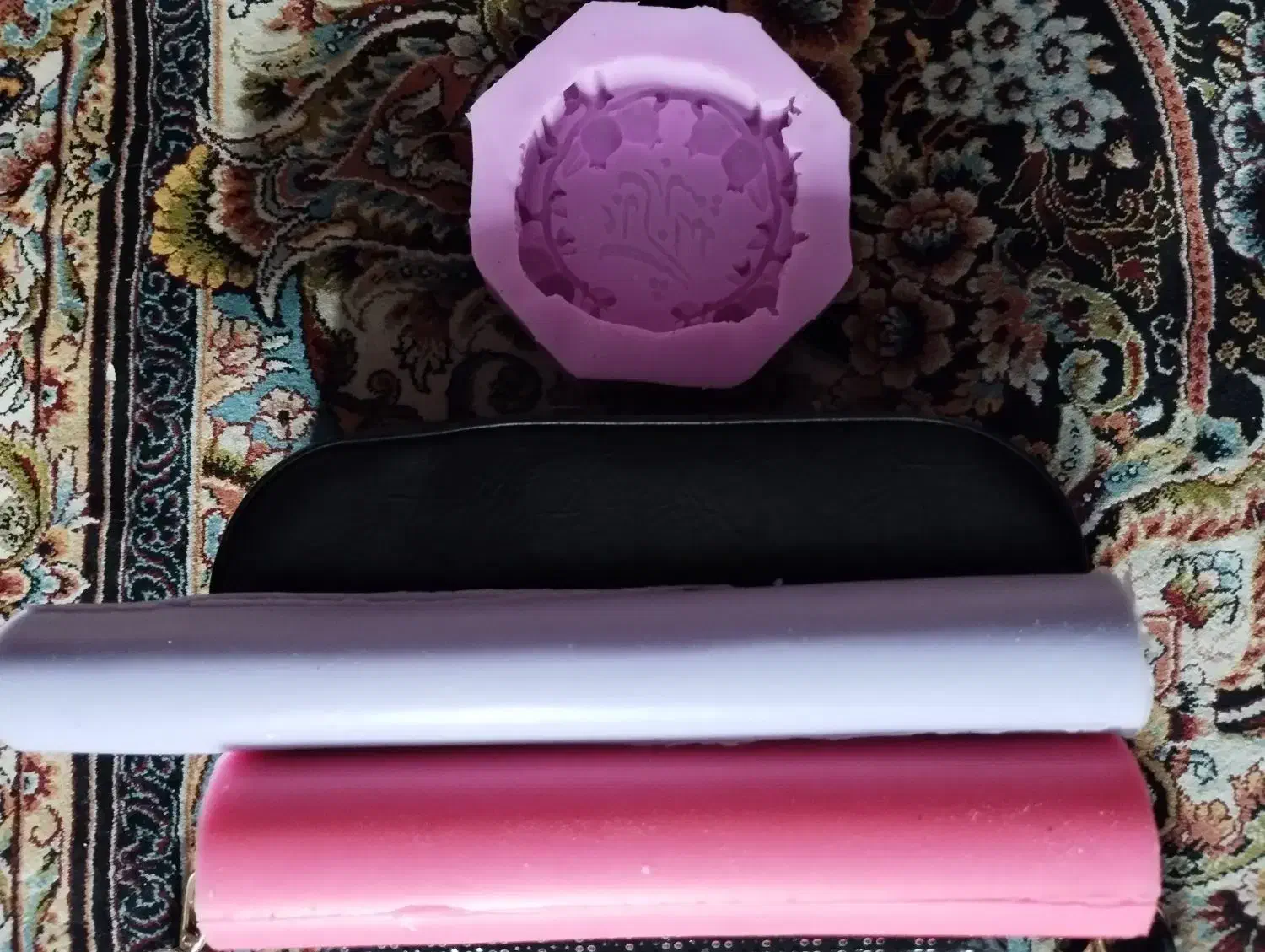 سه تا قالب سیلیکونی شمع|ابزارآلات|کرج, ساسانی (قلمستان)|دیوار