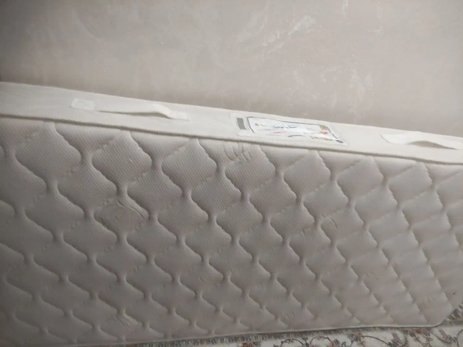 تشک|تشک تختخواب|مرند, |دیوار