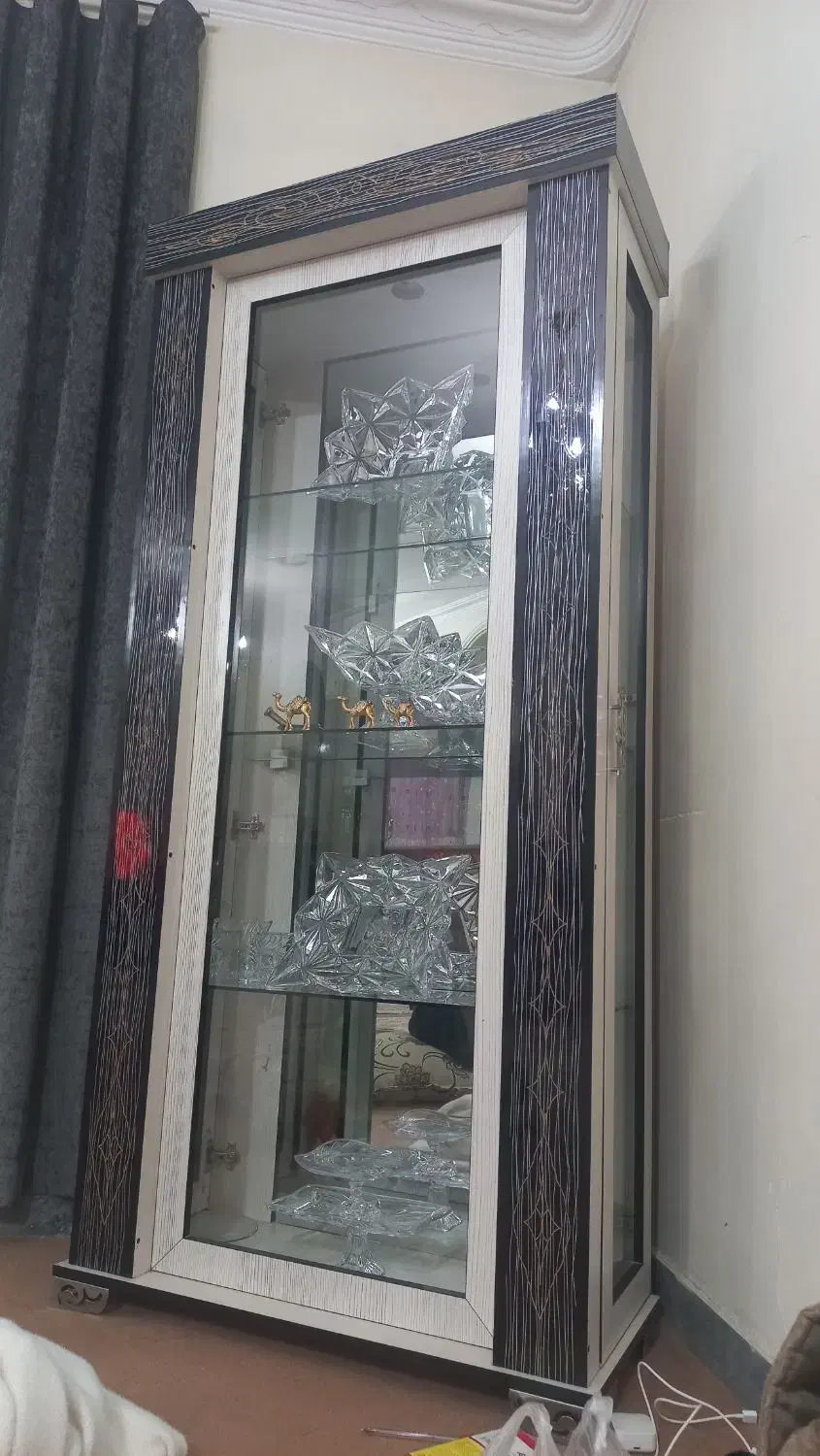 فروش بوفه دکوری بفروش میرسد|بوفه، ویترین، کنسول|فردیس, شهرک شهید حسینی|دیوار