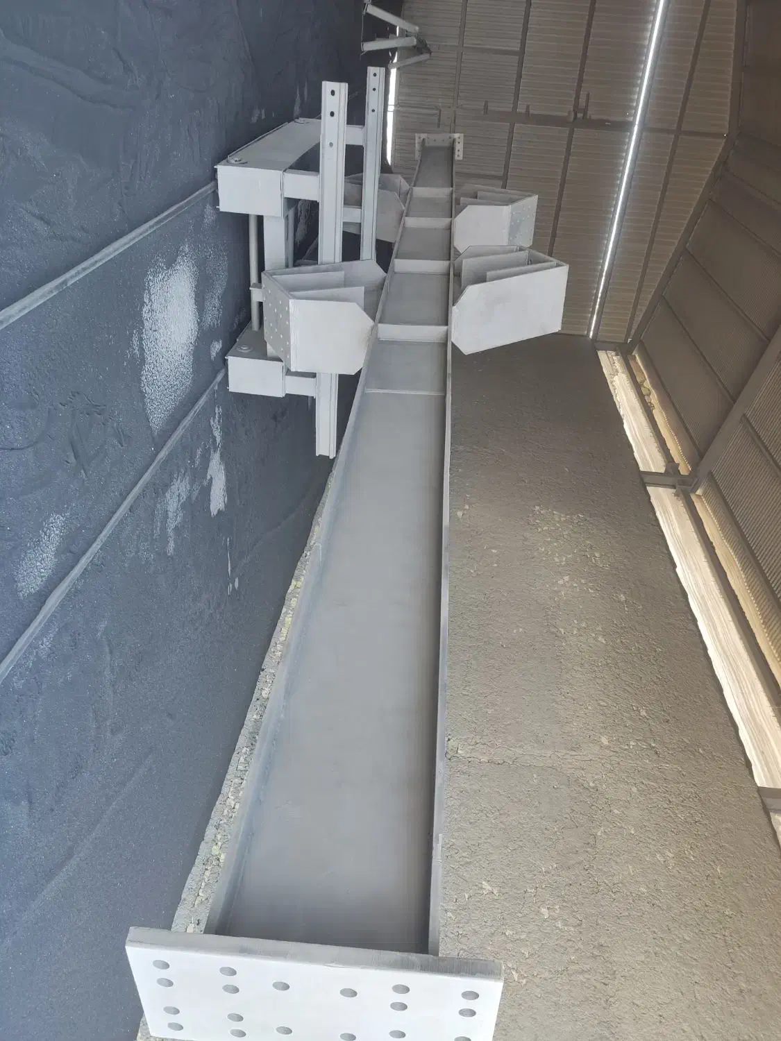 سندبلاست و رنگ آمیزی|خدمات پیشه و مهارت|لنجان, |دیوار