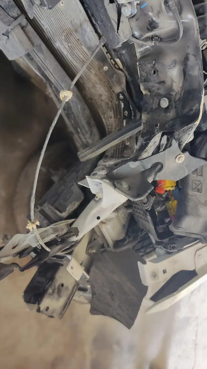 تارا 1403 تصادفی|خودرو سواری و وانت|لامرد, |دیوار