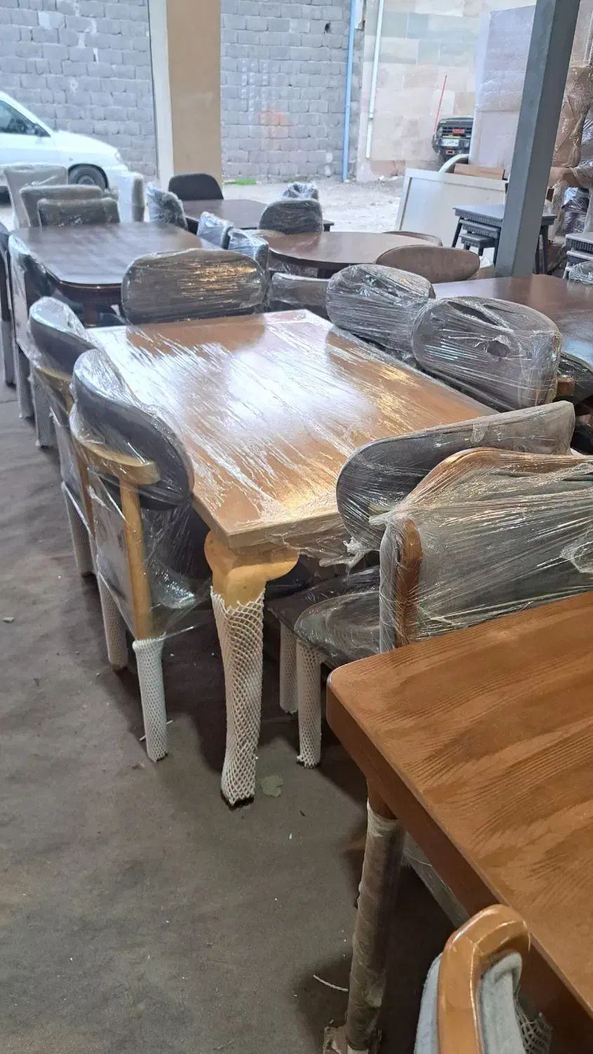 میز ۶نفره صندلی مخروطی|میز و صندلی غذاخوری|رشت, کوی حسینی|دیوار