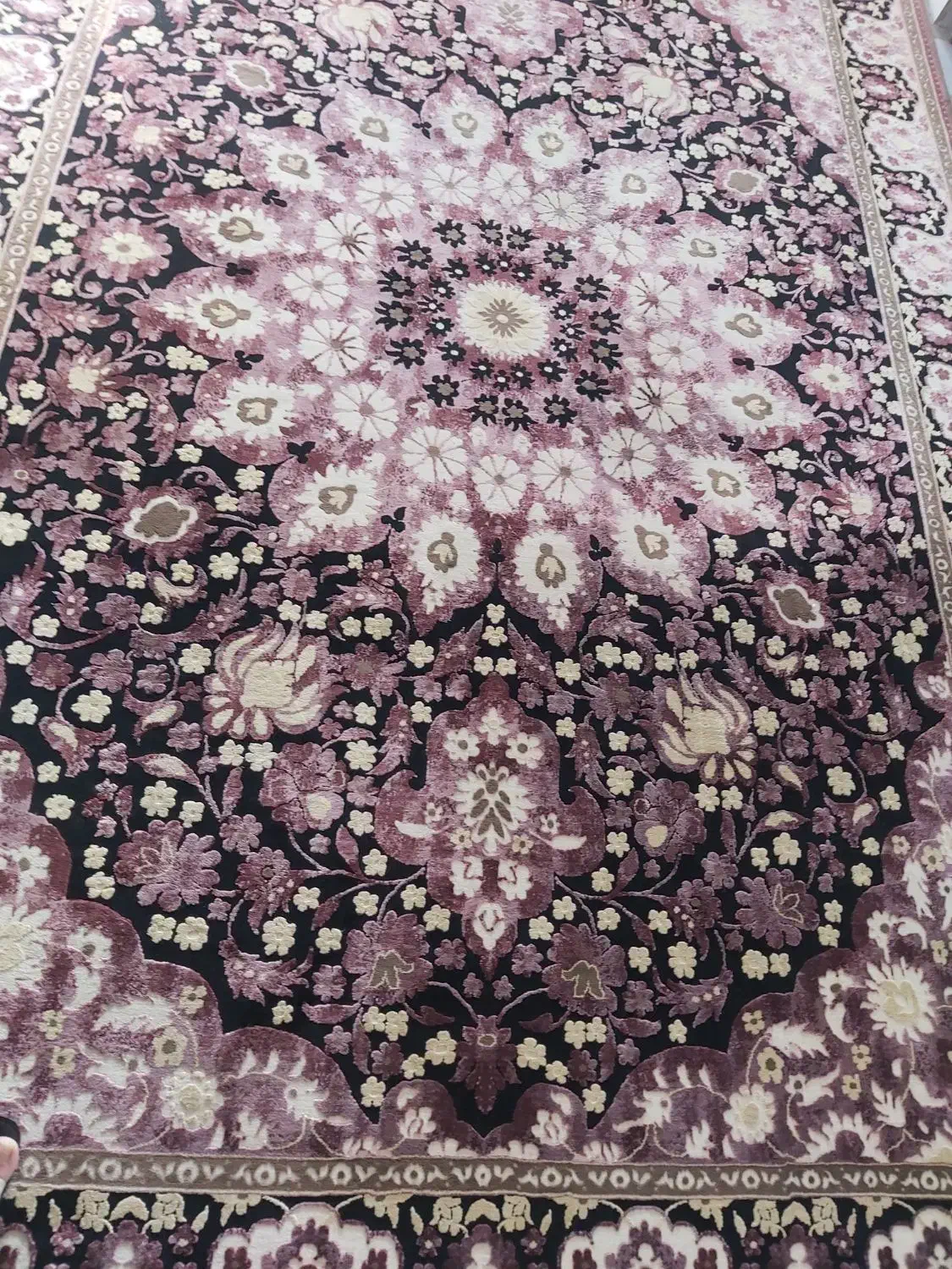 فرش ماشینی|فرش|میانه, |دیوار