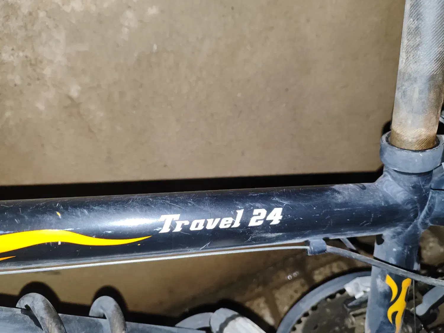 دوچرخه ویوا سایز ۲۴|دوچرخه، اسکیت، اسکوتر|ری, علایین|دیوار