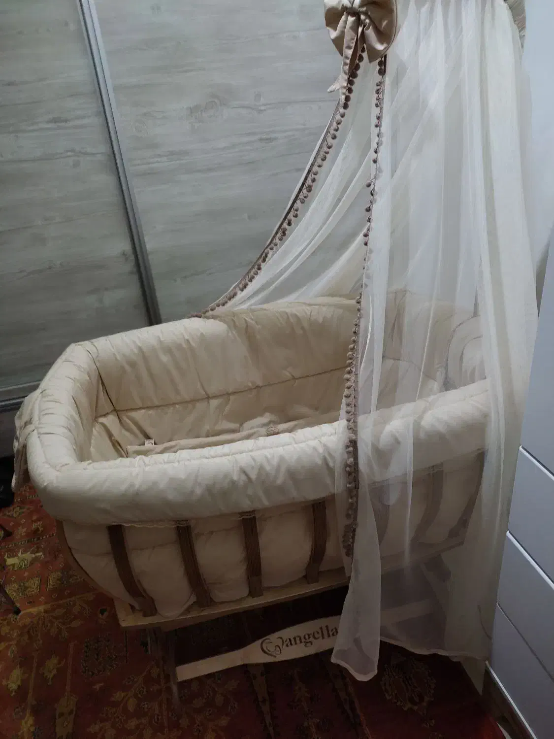 تخت گهواره ای نوزاد|تخت و سرویس خواب|ملارد, |دیوار