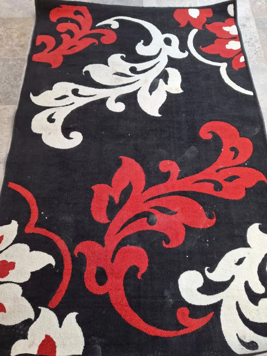 فرش فانتزی ۴ متری|گلیم، جاجیم، گبه|اندیشه, اندیشه فاز ۵|دیوار