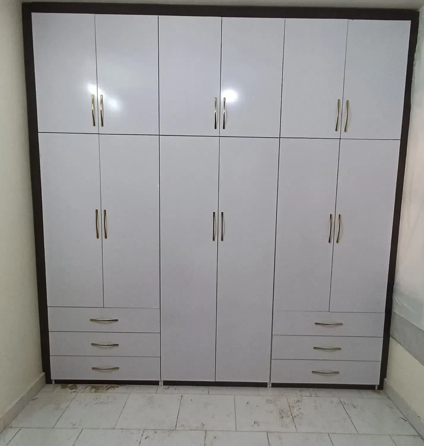 ساخت کابینت و کمد دیواری با قیمت استثنایی|خدمات پیشه و مهارت|بیرجند, |دیوار