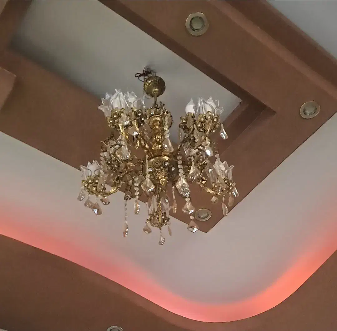 لوستر  برنز یک عدد|لوستر و چراغ آویز|قزوین, |دیوار